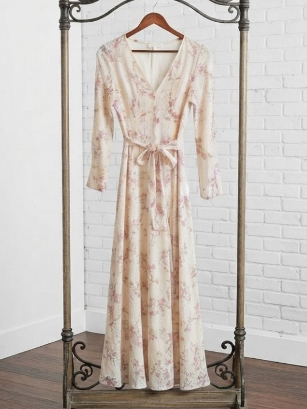 Leshop Cream and Pink Floral Midi Dress